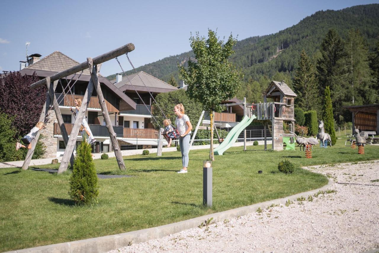 Family Aparthotel Winklwiese Olang Exterior photo