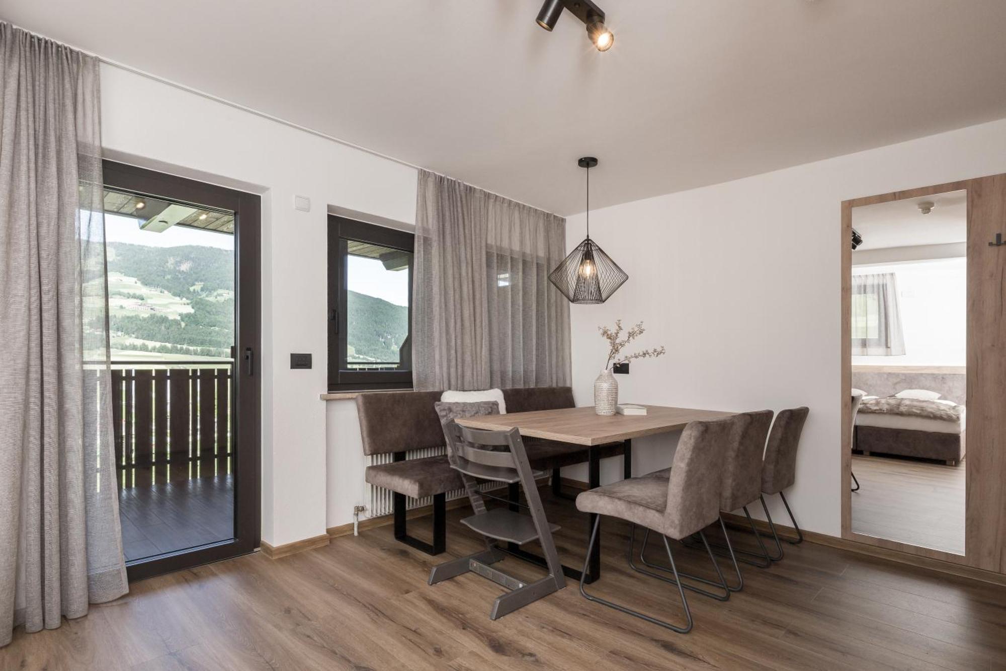 Family Aparthotel Winklwiese Olang Exterior photo